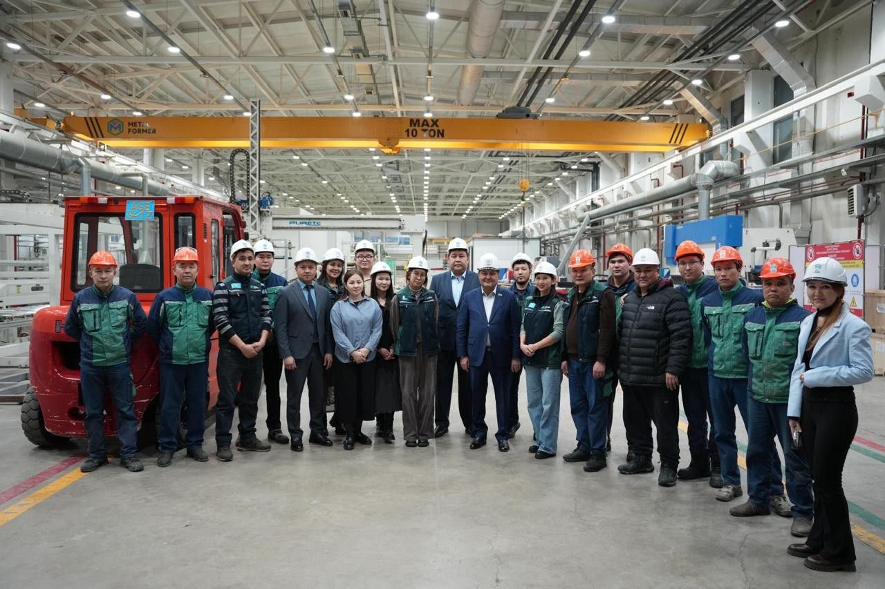 В Астане на территории Индустриального парка №1 состоялась встреча, посвященная обсуждению проекта Конституции