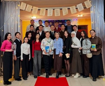 «Жүрегім менің жанартау» литературно-музыкальный вечер, посвященный 95-летию Мукагали Макатаева