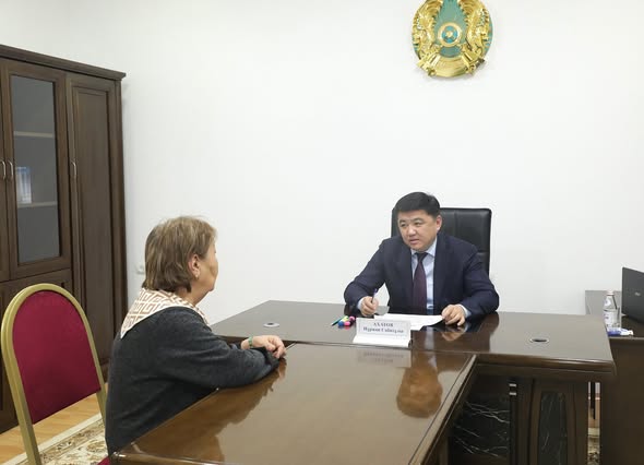 Аким города принял жителей по личным вопросам