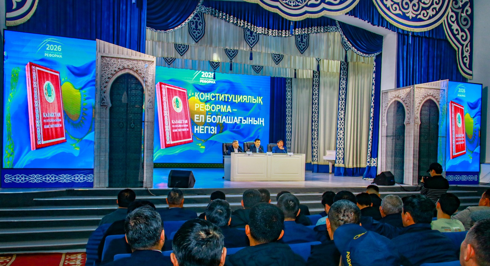 Заместитель акима области встретился с работниками агропромышленного комплекса