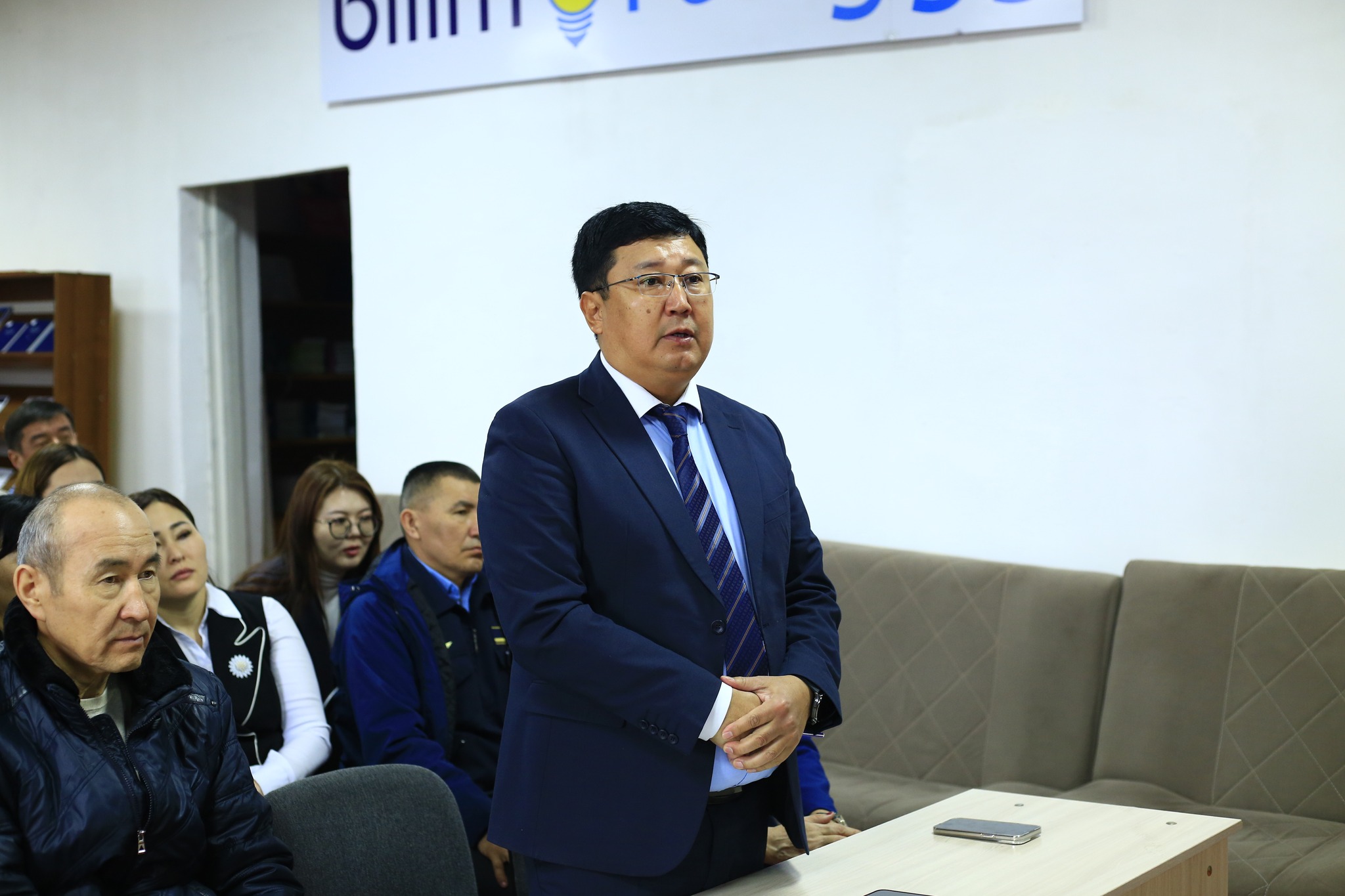 В ПРЕДДВЕРИИ РЕФЕРЕНДУМА СОСТОЯЛАСЬ СОДЕРЖАТЕЛЬНАЯ ВСТРЕЧА С ПРЕПОДАВАТЕЛЯМИ КОЛЛЕДЖА