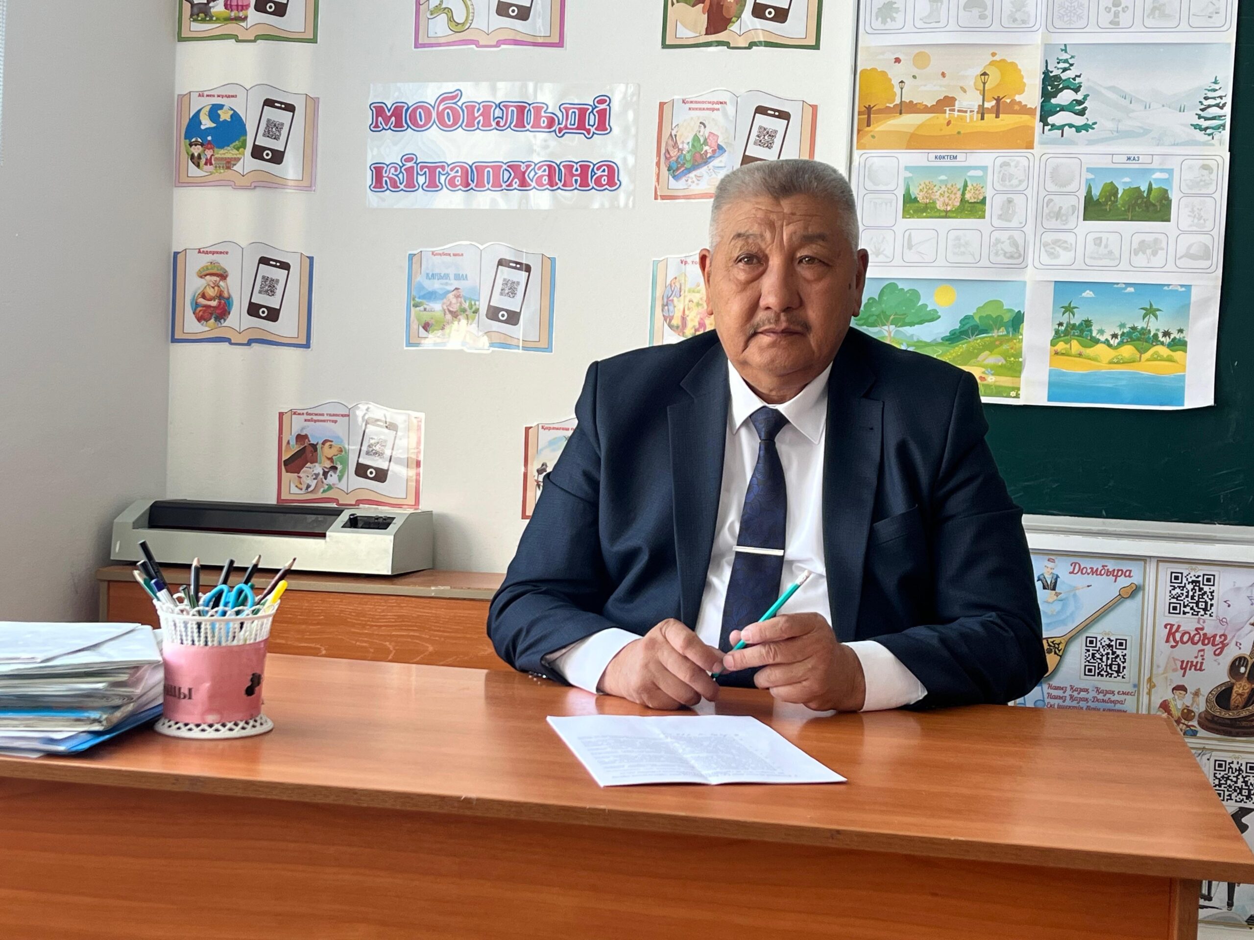 Аким Каракыстакского сельского округа С.Б. Далибаев встретился с жителями села Жалпаксаз