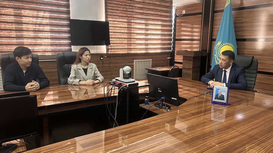 ПРОВЕДЕНА СПЕЦИАЛЬНАЯ ВСТРЕЧА С ГОСУДАРСТВЕННЫМИ СЛУЖАЩИМИ