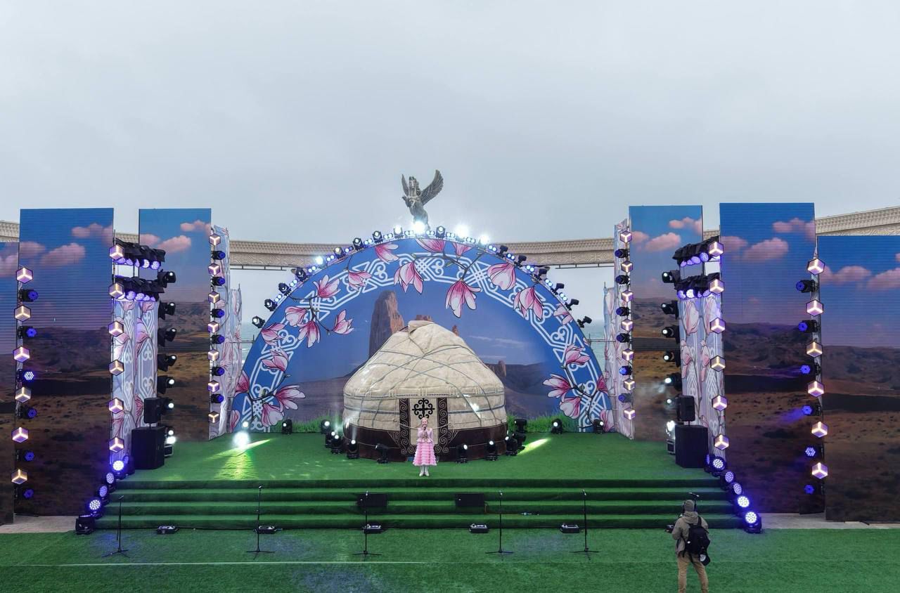 В Актау состоялось праздничное мероприятие, посвящённое Ұлыстың ұлы күні