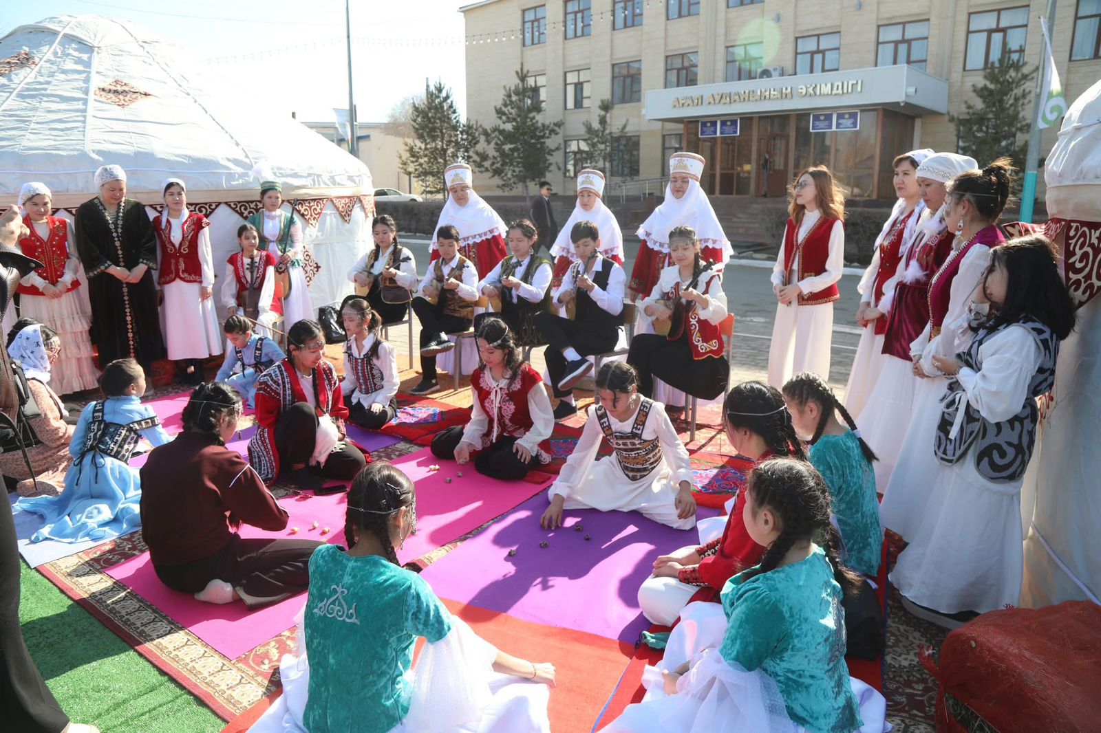 В АРАЛЬСКОМ РАЙОНЕ КЫЗЫЛОРДИНСКОЙ ОБЛАСТИ ШИРОКО ОТМЕЧАЕТСЯ «ДЕНЬ НАЦИОНАЛЬНОГО СПОРТА»