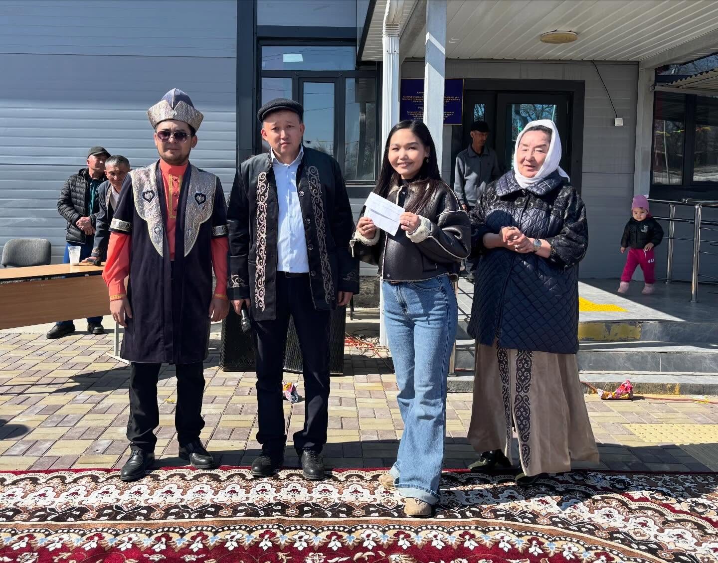 В Конырском сельском округе танцорам вручены денежные призы