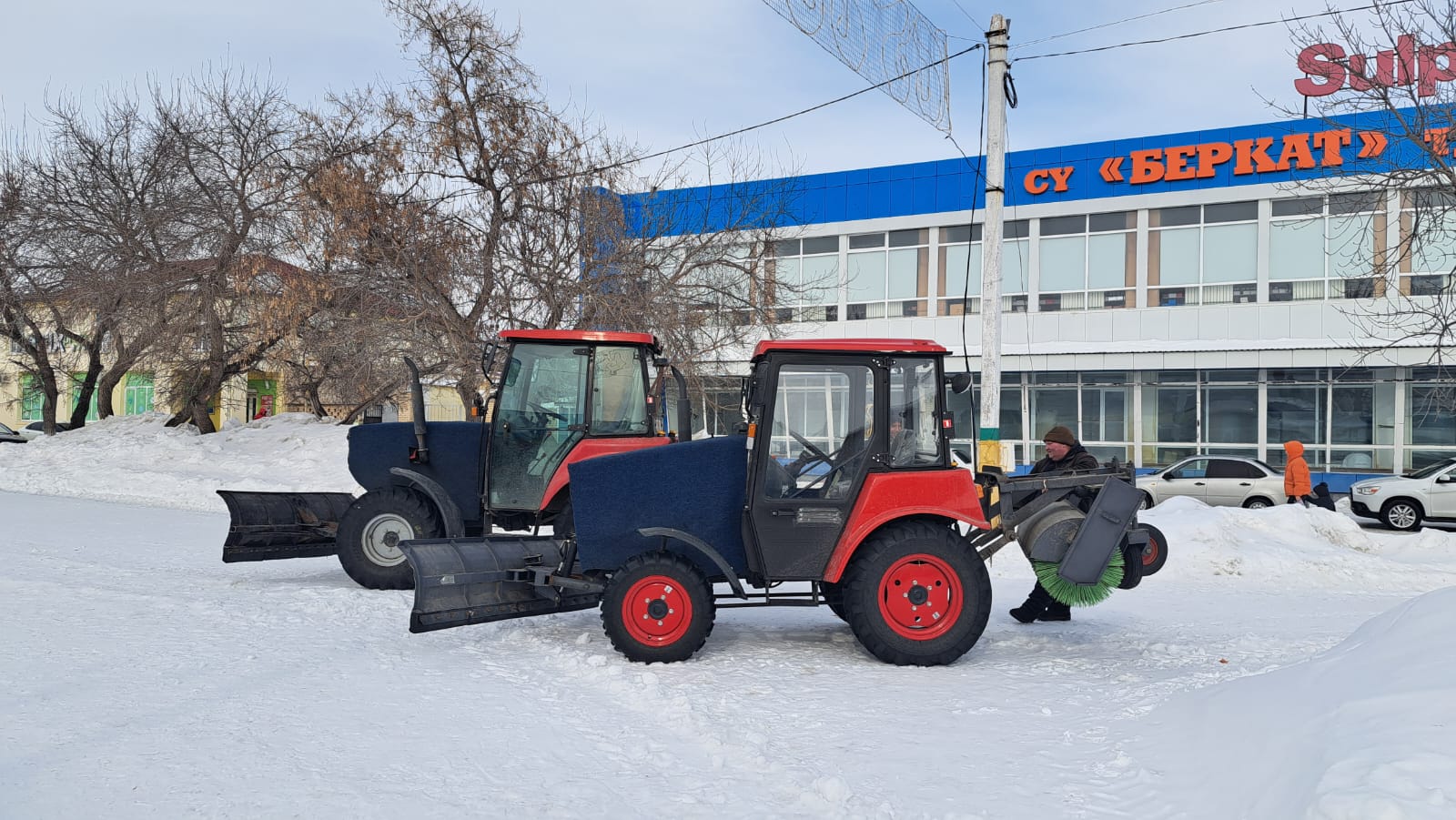 Субботник в рамках программы “Таза Қазақстан” прошел в Карабалыке