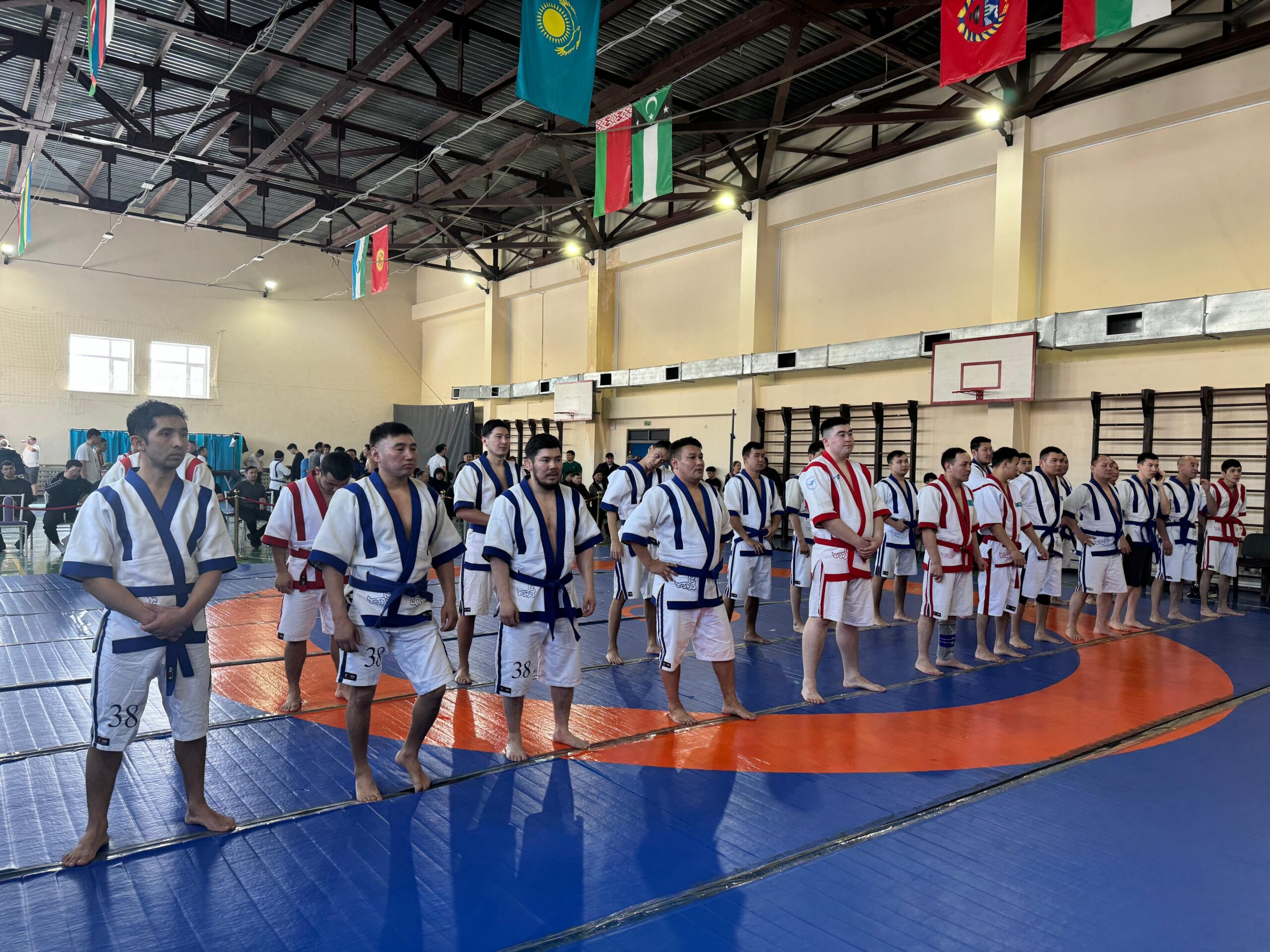 В Астане проходит единая республиканская акция «Ұлттық ойындар керуені»