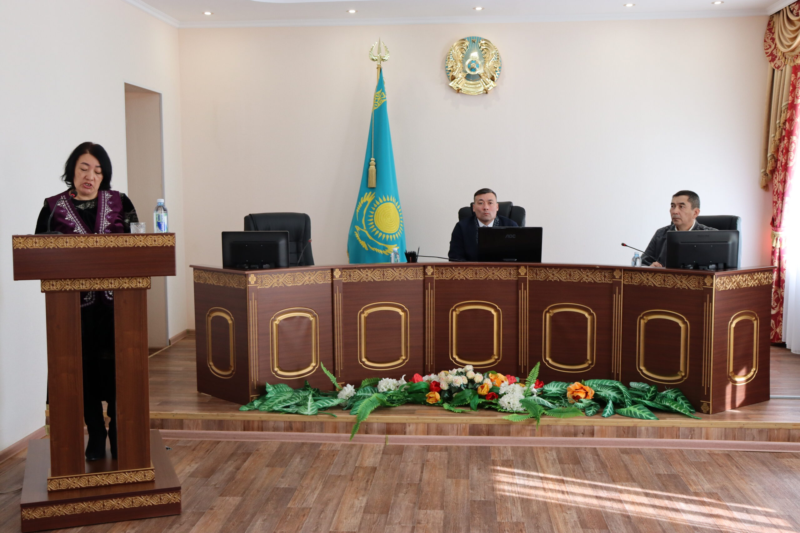 Внеочередная сессия районного маслихата