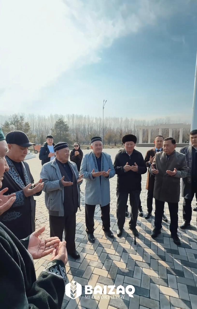 В Байзаке стартовал «День обновления» с зеленого насаждения