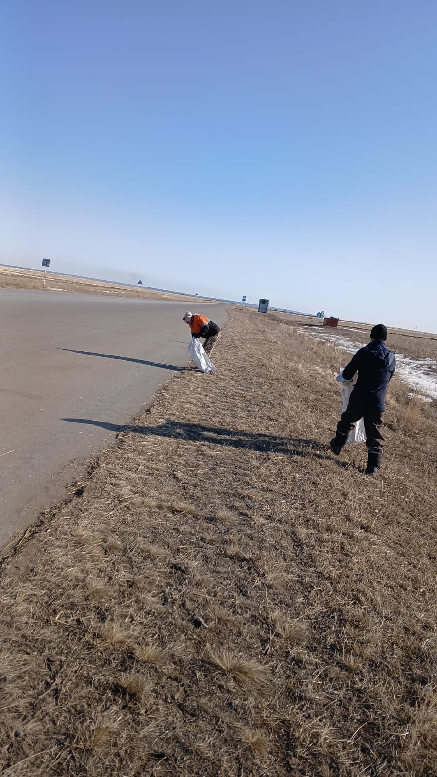 Уборка общественных мест от мусора