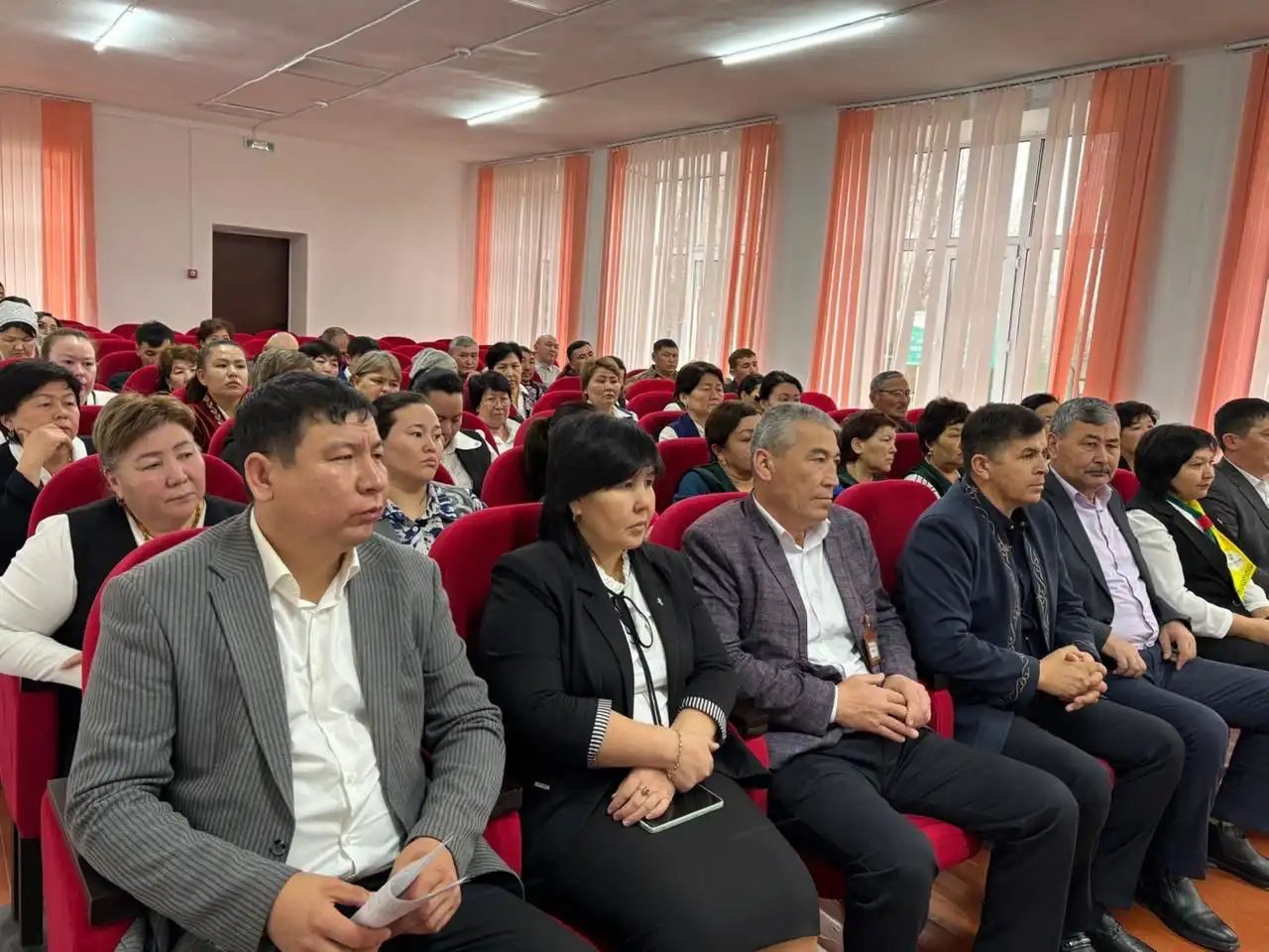 Жамбылские педагоги обсудили значение предстоящего референдума