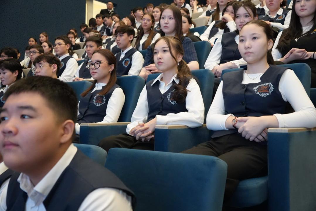 «Закон и порядок»: в Караганде для школьников провели урок правовой грамотности   