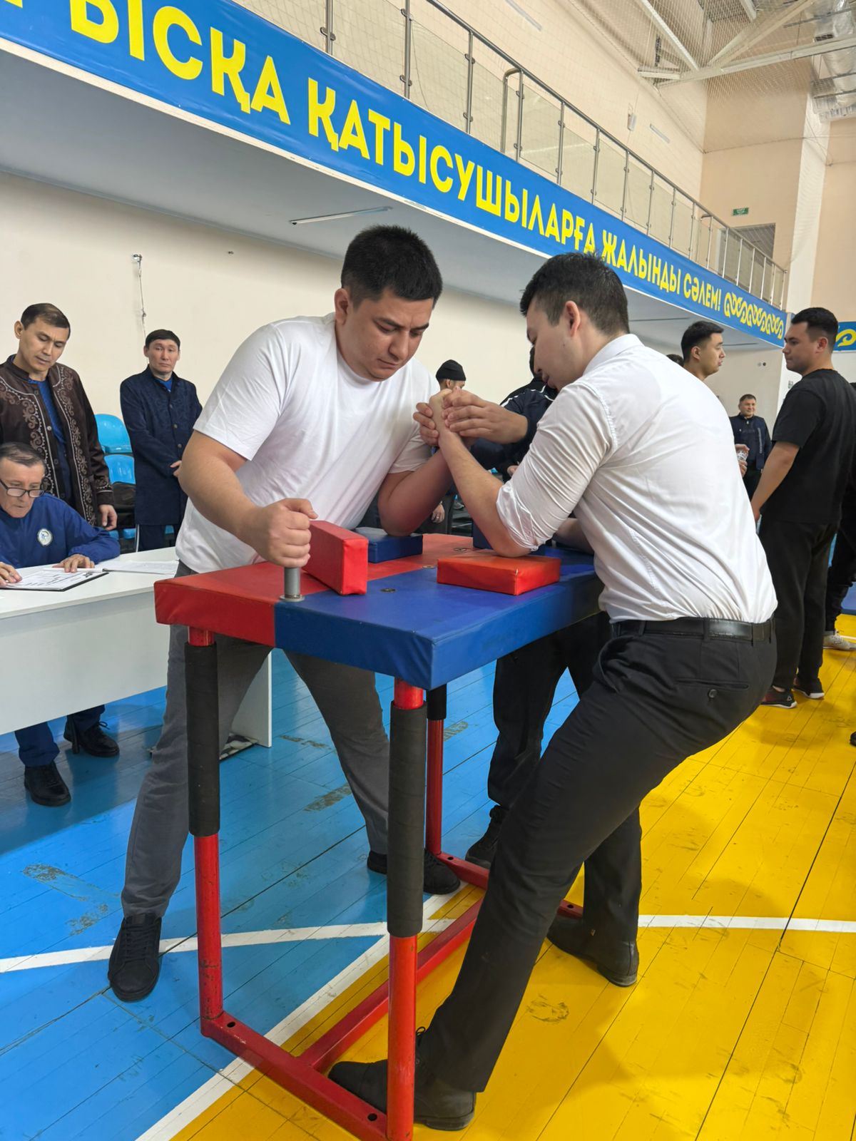 В честь празднования «Наурыз»  19 марта т.г. проведены соревнования по национальным видам игр на городском уровне среди государственных служащих