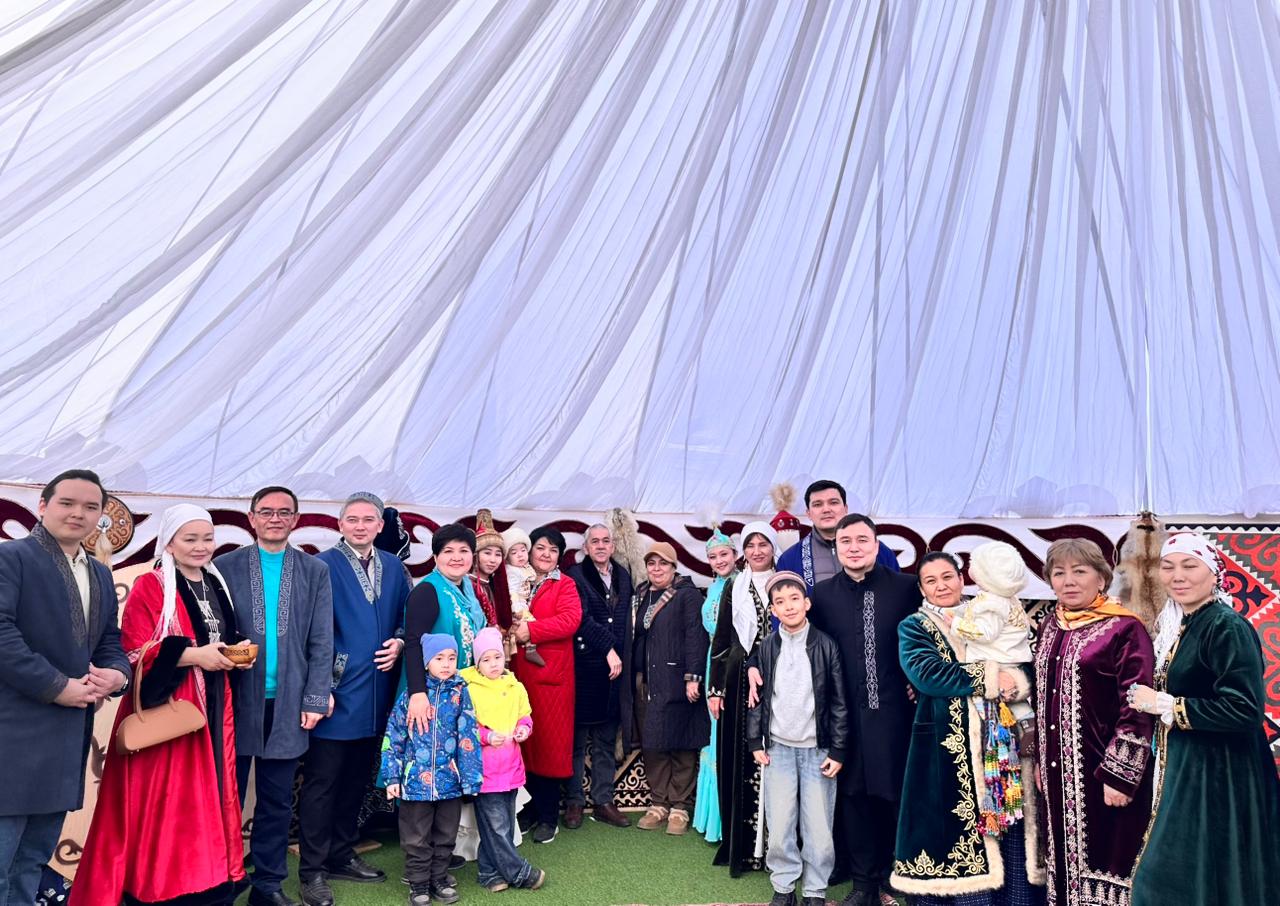 В Актобе широко отметили праздник Наурыз