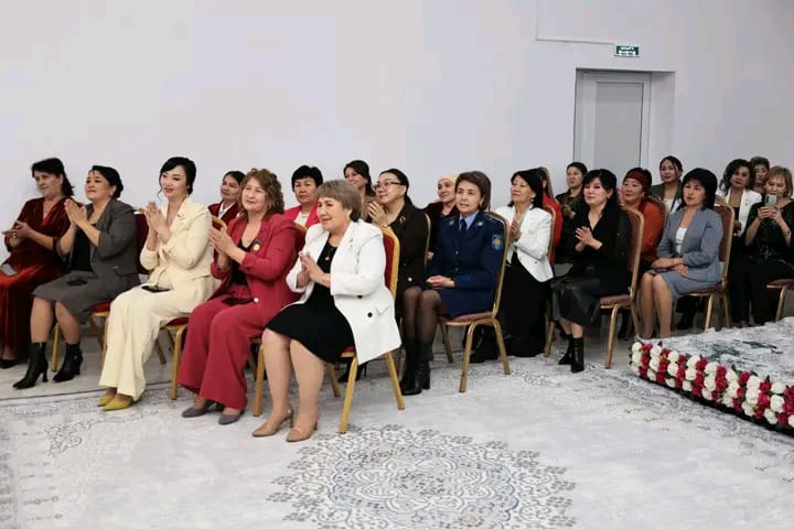 🔰 К матери – поклон, к милости-уважение, к нежности-благосклонность