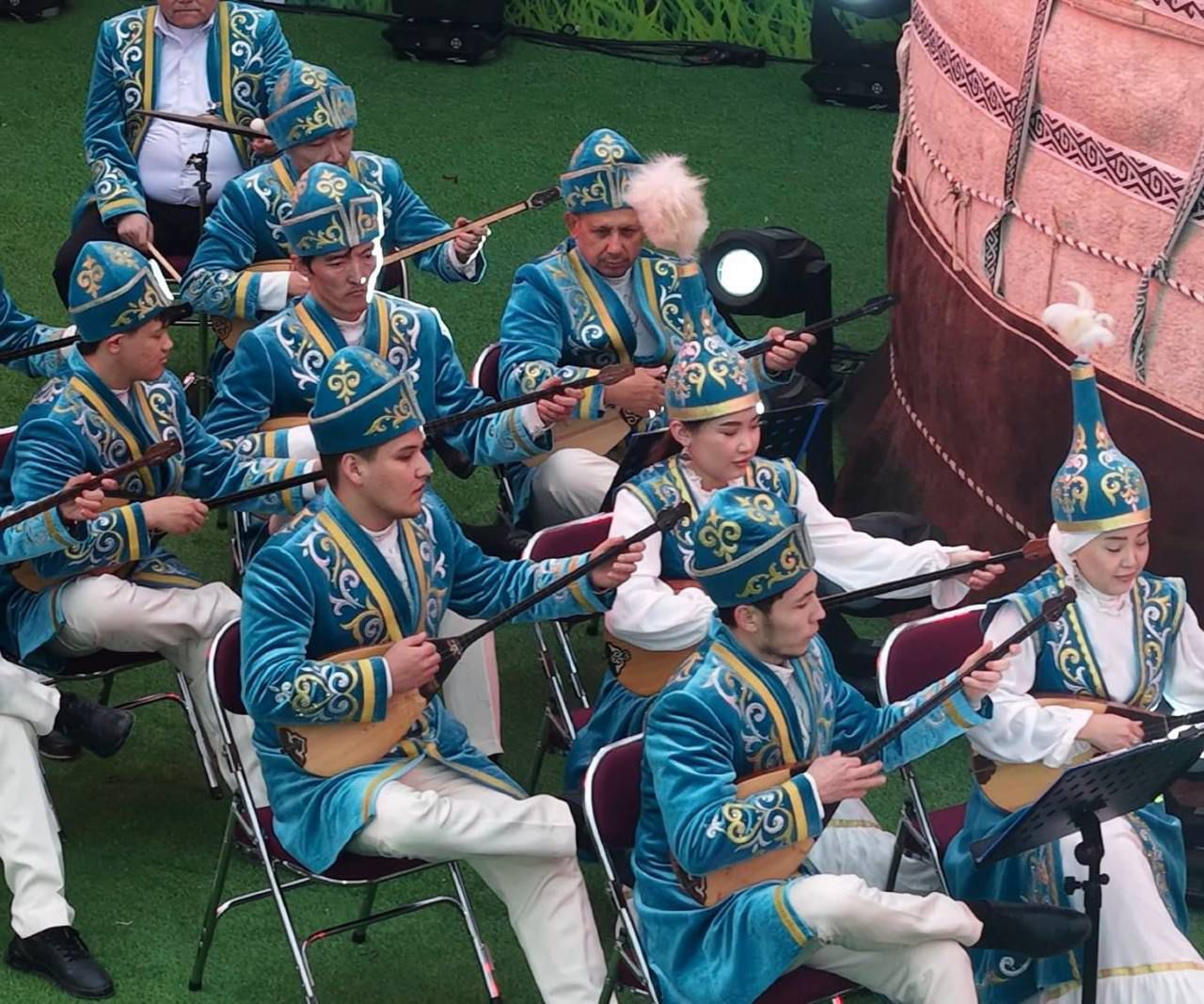 В Актау была организована этнографическая театрализованная концертная программа «Алтыбақан».