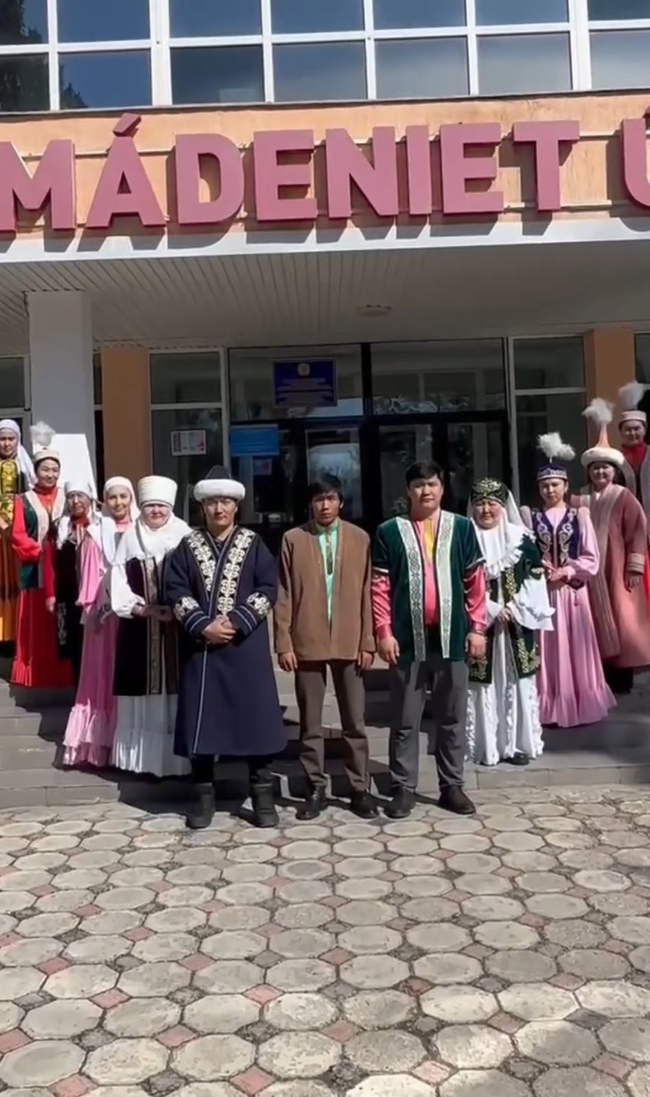 челлендж «Национальный орнамент — мода и традиции»