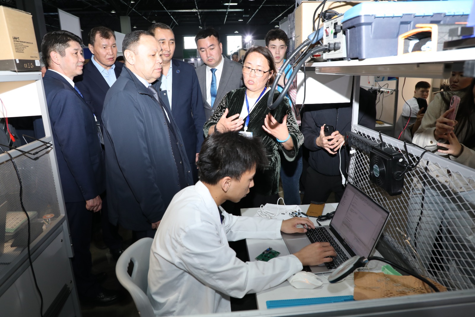 В Алматы продолжается XI Региональный чемпионат «WorldSkills Almaty — 2026»