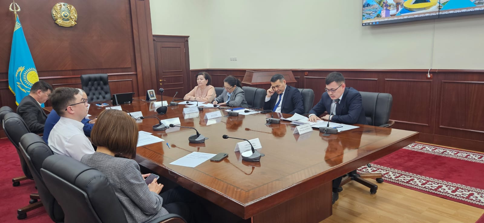 НА ГОРОДСКОЙ ТРЕХСТОРОННЕЙ КОМИССИИ РАССМОТРЕНА ТРУДОВАЯ СИТУАЦИЯ