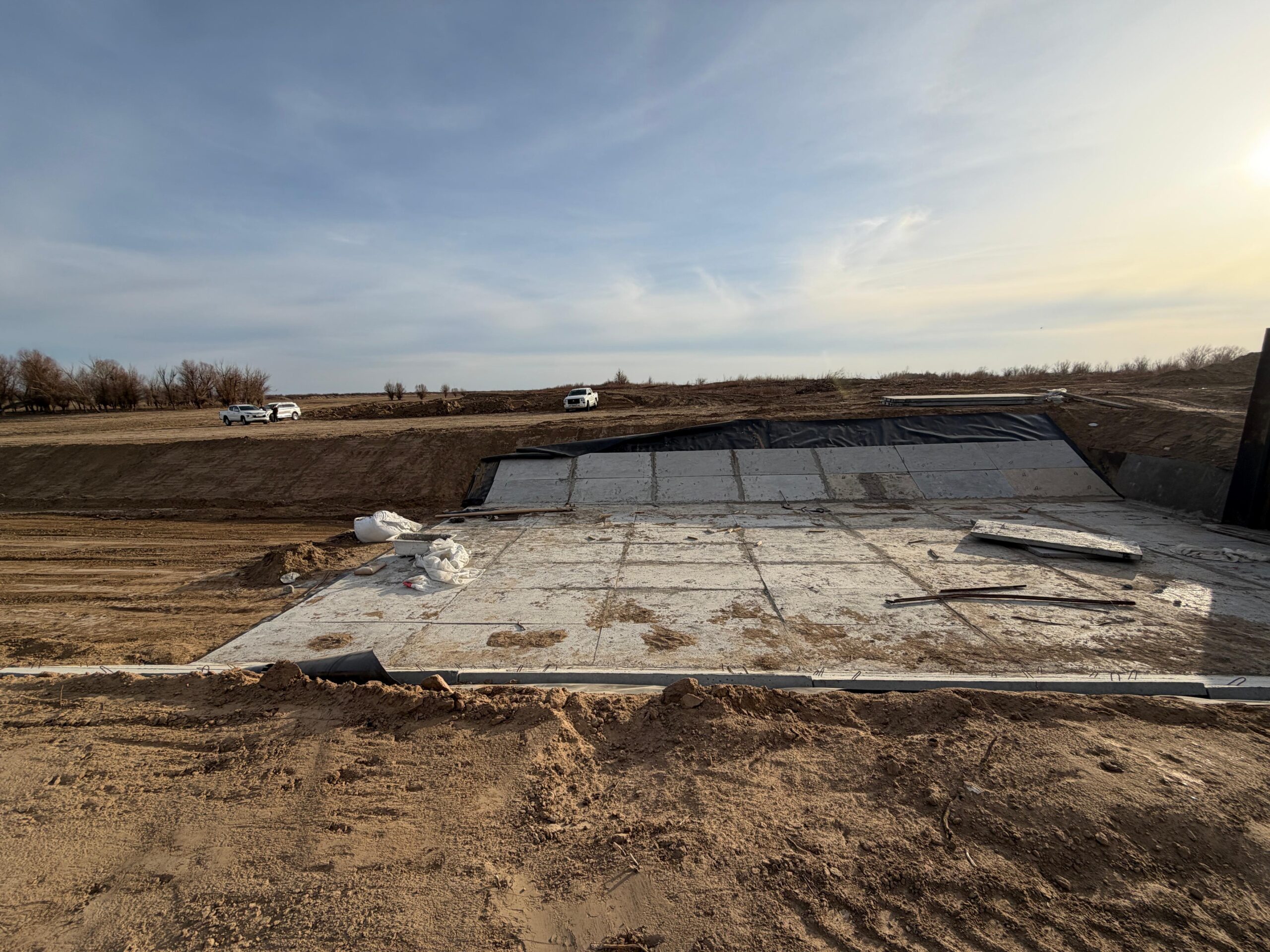 Серик Шапкенов ознакомился с развитием рыбоводных хозяйств Махамбетского района