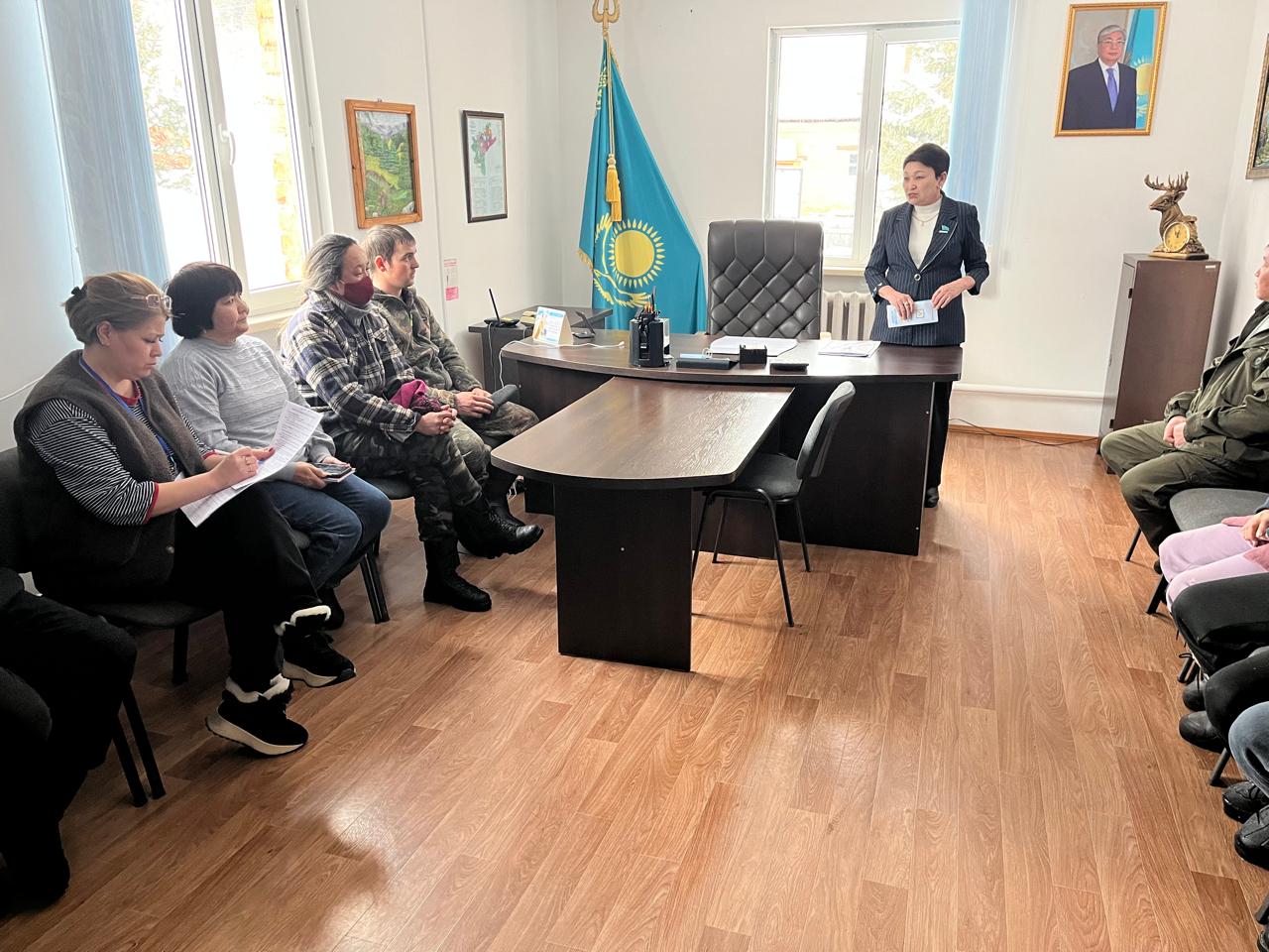 Разъяснительная встреча по вопросам республиканского референдума прошла в коллективе Самарского лесного хозяйства