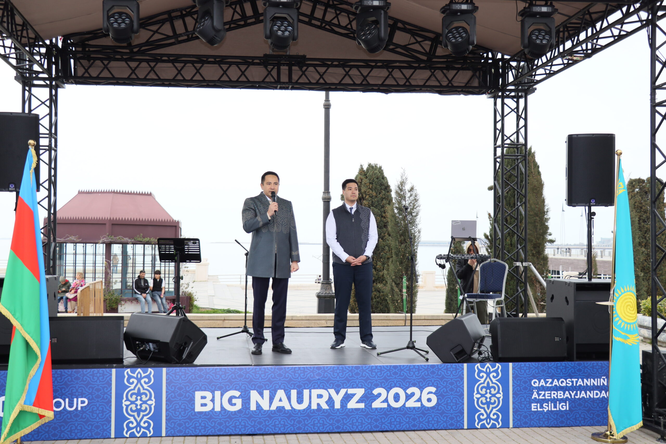 В Баку масштабно празднуют Наурыз в казахском стиле