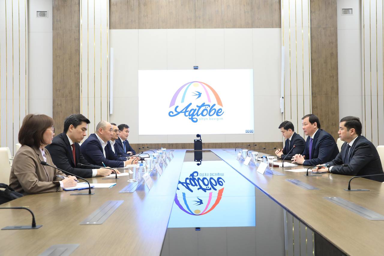 Аким области Асхат Шахаров встретился с председателем Президиума НПП «Атамекен» Канатом Шарлапаевым