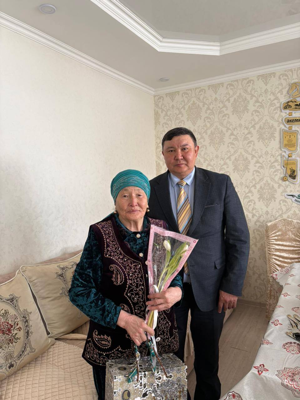 Солнечный праздник весны — Международный женский день.