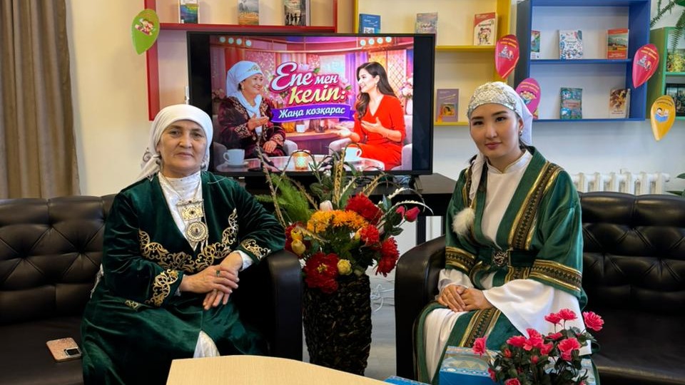 Главный специалист Жаксынского районного маслихата Г. Калымсеитова приняла участие в ток-шоу  «Ене мен келін»