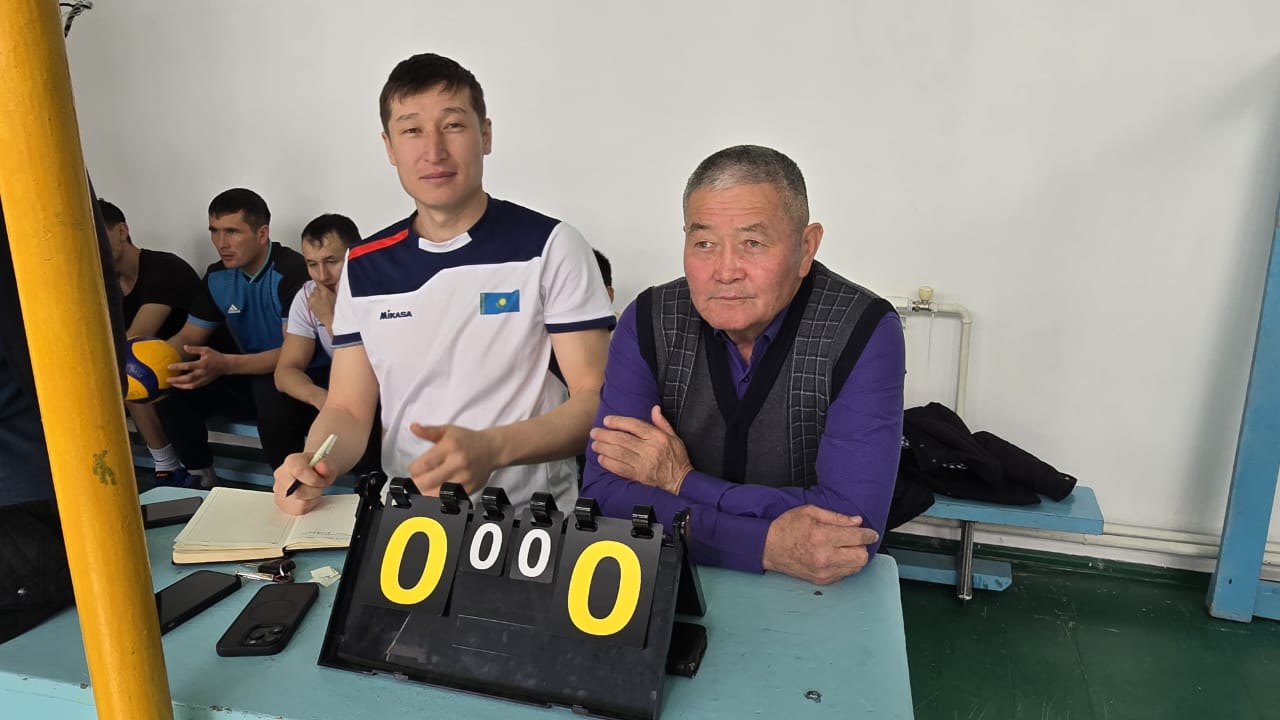 В селе Жакаш прошел региональный турнир по перетягиванию каната