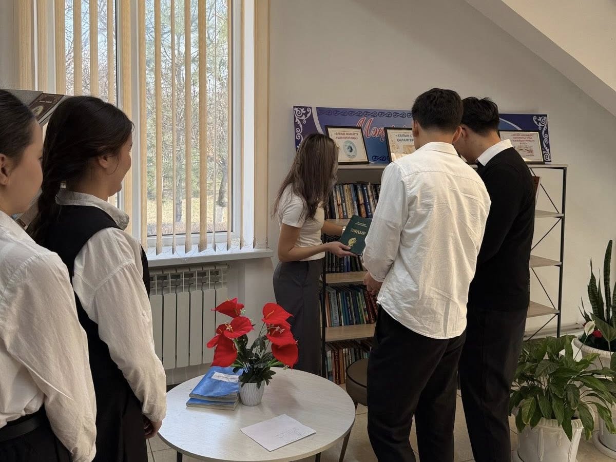 В АППАРАТЕ АКИМАТА ГОРОДА ПРОШЕЛ ДЕНЬ ОТКРЫТЫХ ДВЕРЕЙ