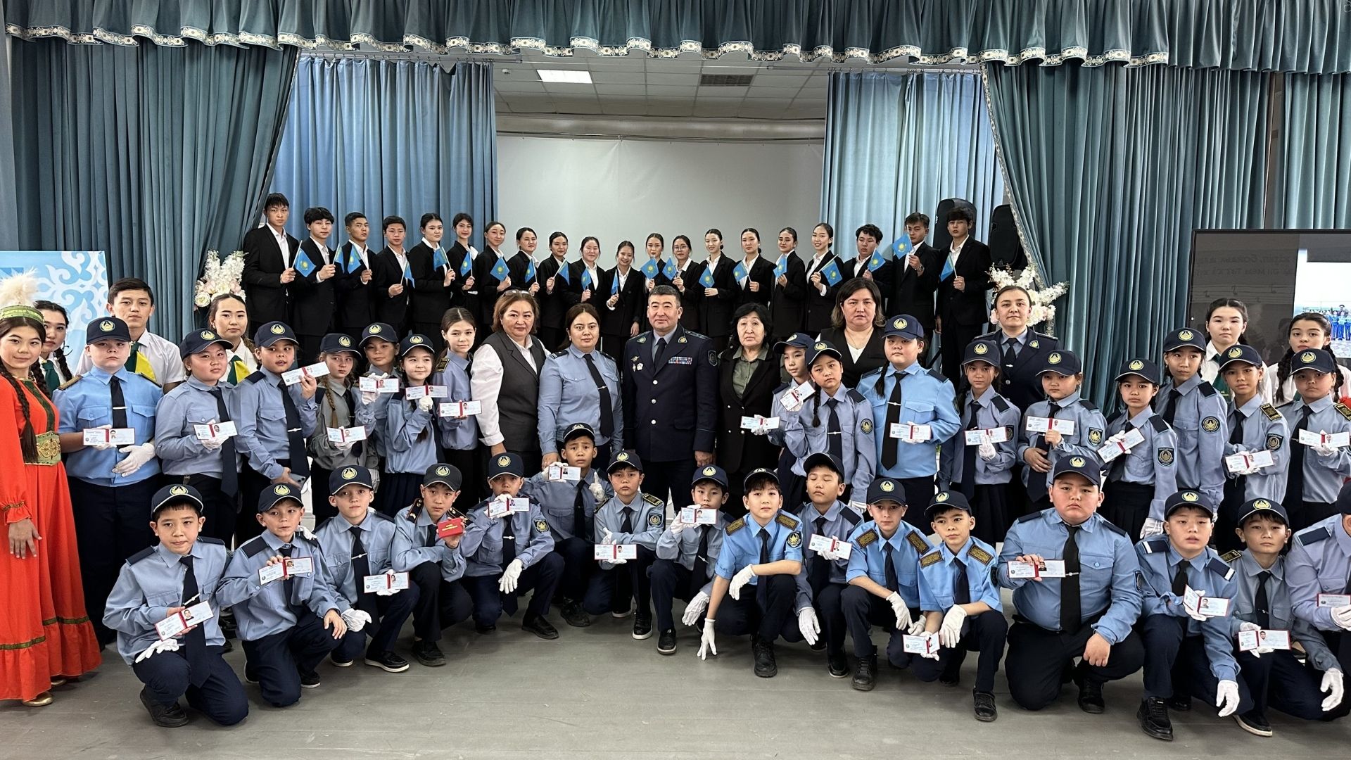 В ТАЛГАРСКОМ РАЙОНЕ НОВЫЙ КЛАСС ЮНЫХ ПОМОЩНИКОВ ПОЛИЦИИ ПРИНЯЛ ПРИСЯГУ