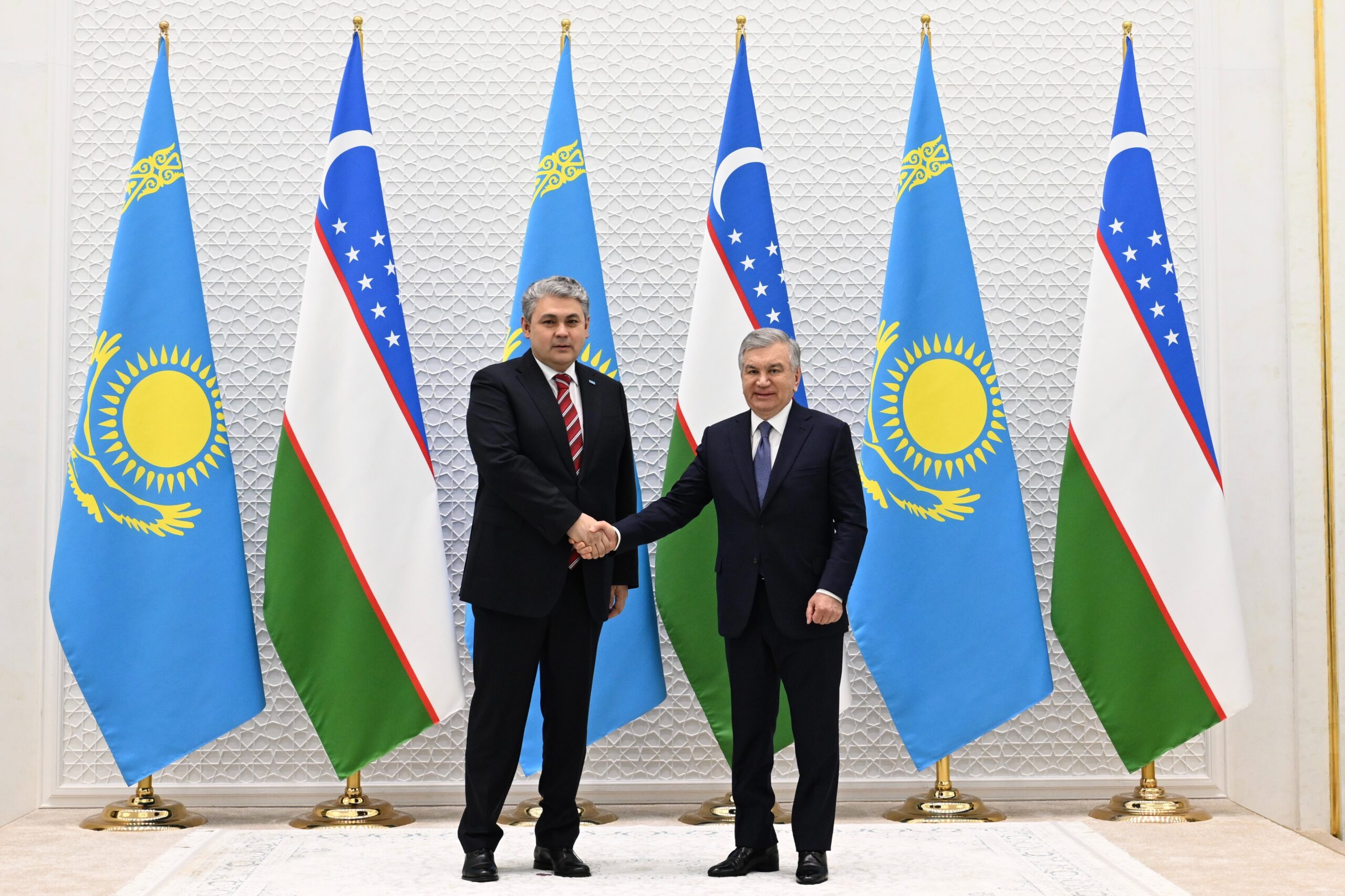 Казахстан и Узбекистан продолжают укреплять стратегический тандем