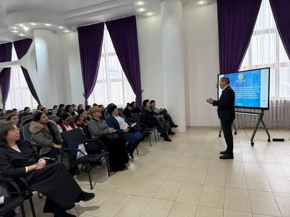 С руководителями государственных детских садов проведена разъяснительная работа по вопросам получения лицензии