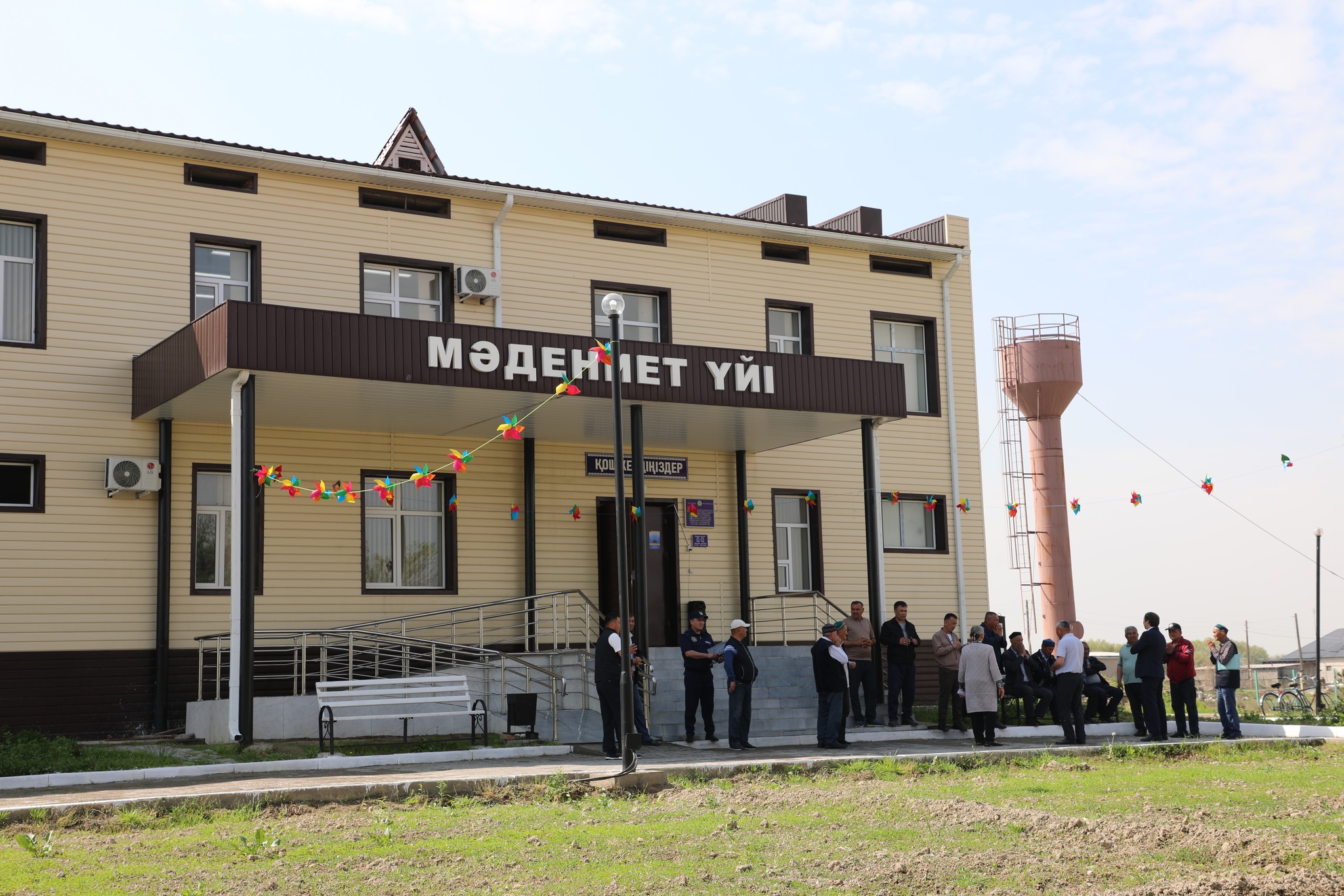 МАҚТААРАЛЬСКИЙ РАЙОН: ПРОДОЛЖАЮТСЯ ПЛАНОВЫЕ ВСТРЕЧИ АКИМА С ЖИТЕЛЯМИ