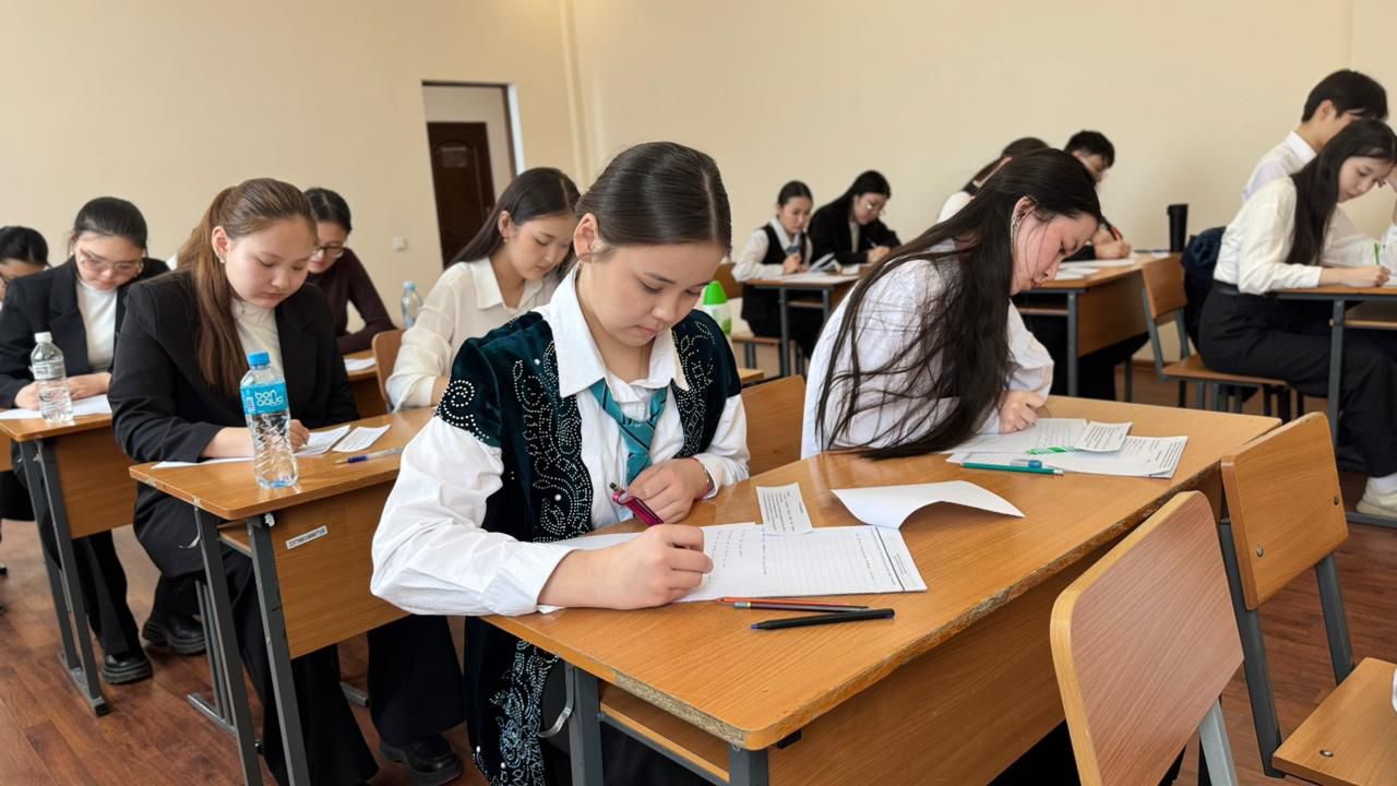 Областной этап VIII республиканской олимпиады «Абайтану» для учащихся 9-11 классов