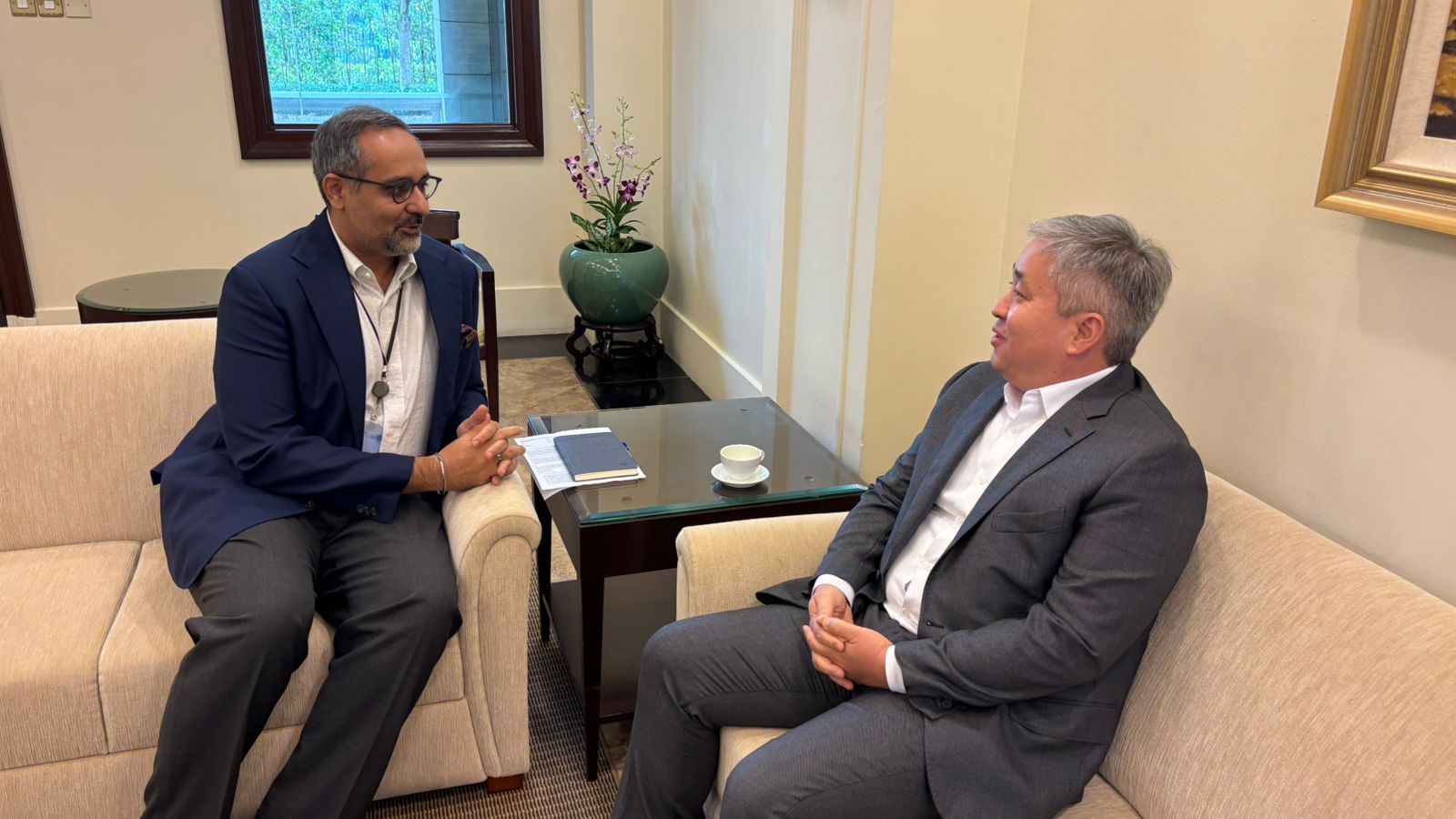 Казахстан и Сингапур «сверили часы»  по актуальным аспектам двустороннего сотрудничества