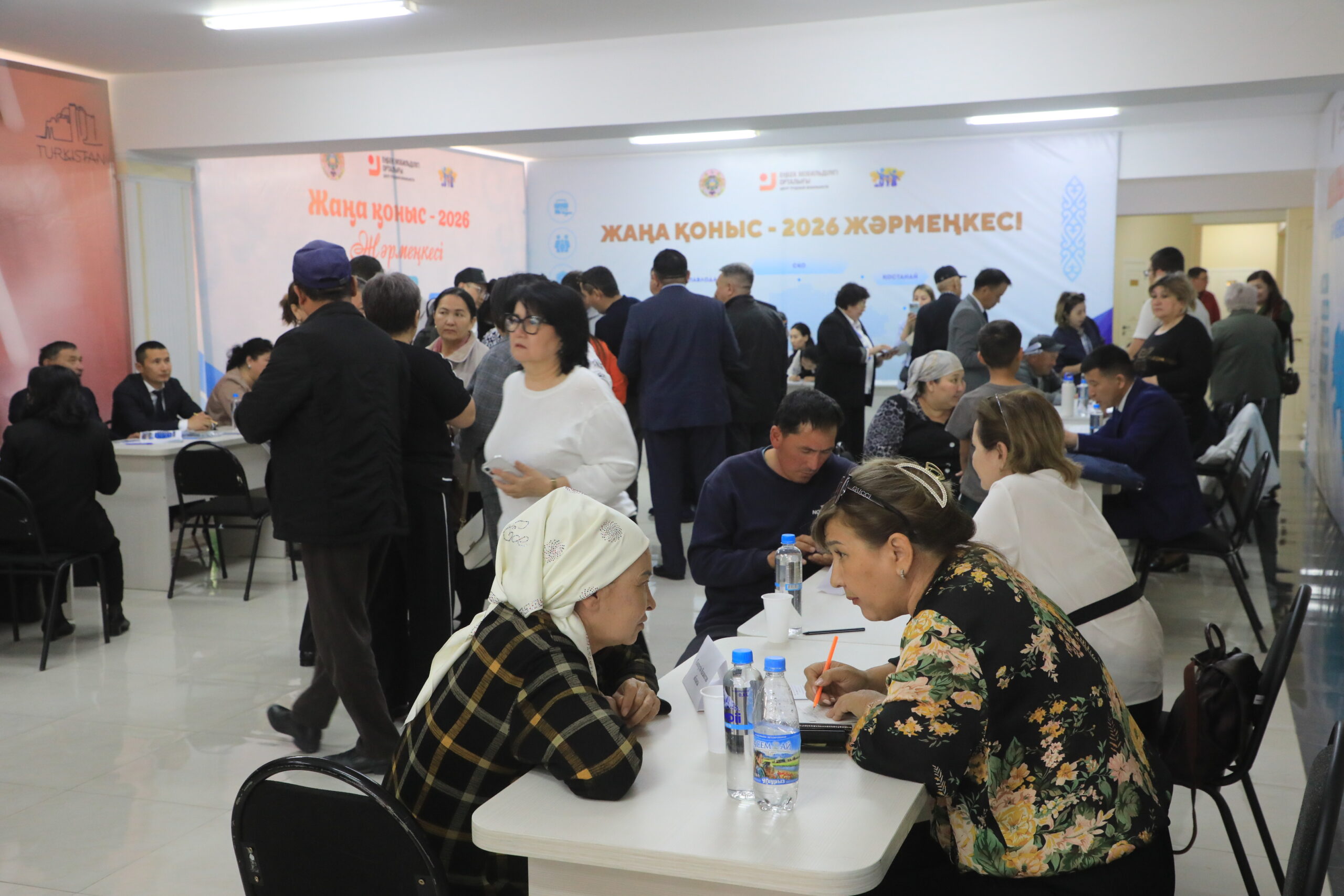 В САРЫАГАШСКОМ РАЙОНЕ ПРОШЛА ЯРМАРКА «НОВОЕ ПОСЕЛЕНИЕ – 2026»