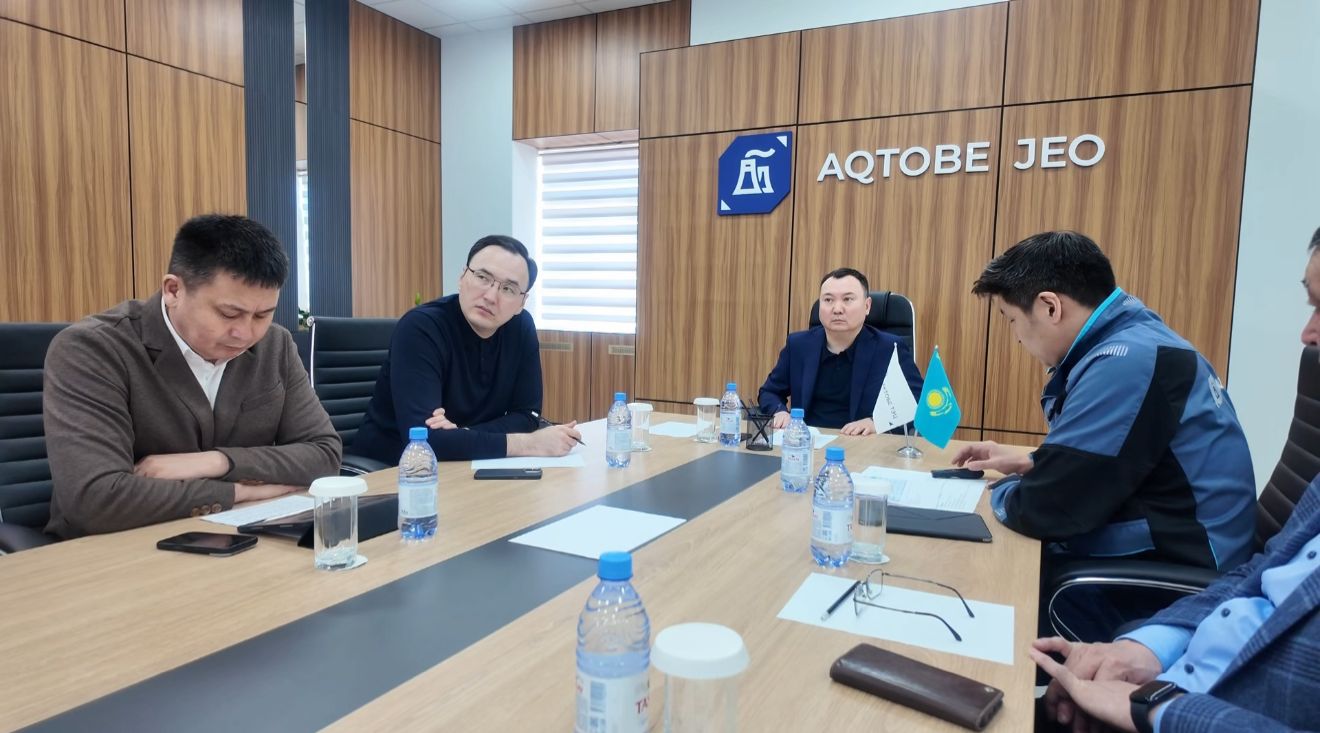 В Актобе подвели итоги отопительного сезона и запланировали предстоящее проведение гидравлических испытаний на сетях