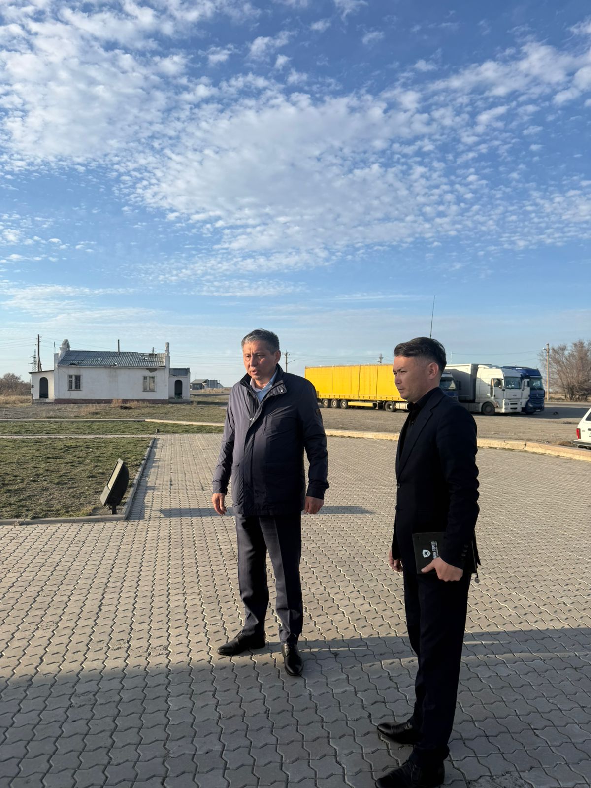 Аким района посетил Жанамский округ в рамках «Таза Казахстан»