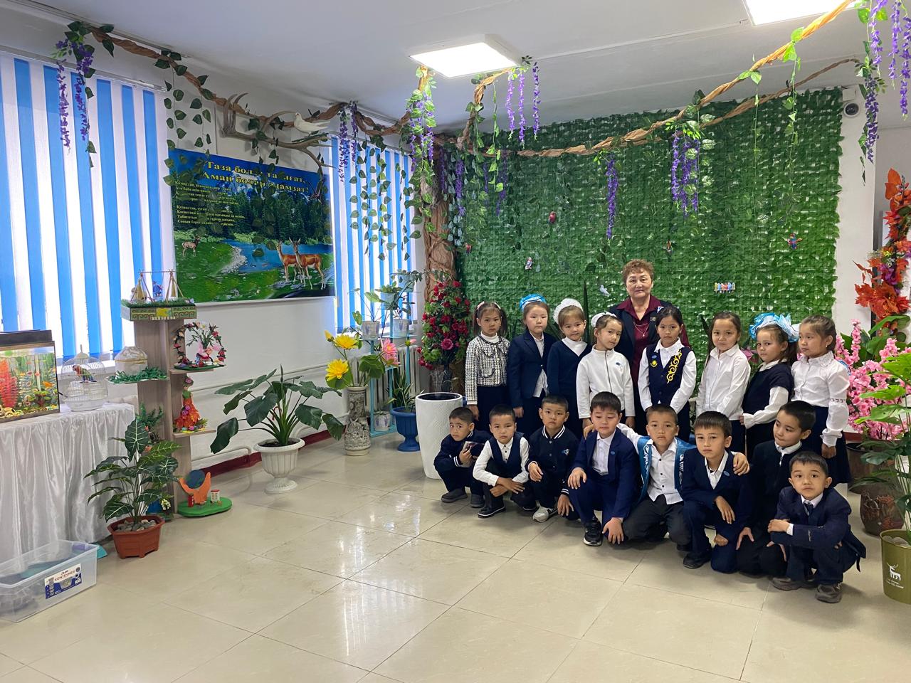 В Жанаталапской средней школе открыт экологический уголок