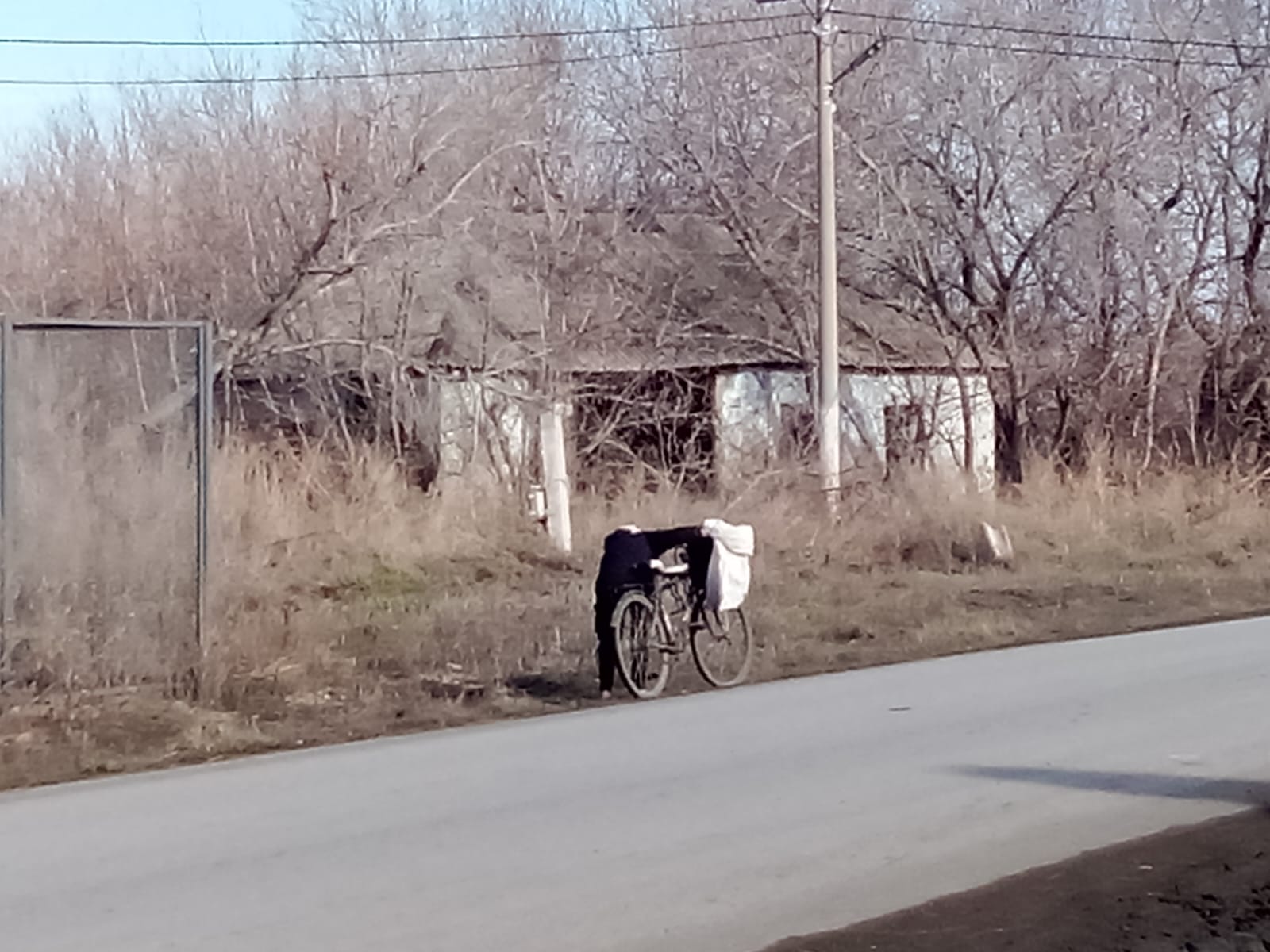 Уборка по улице Серикова