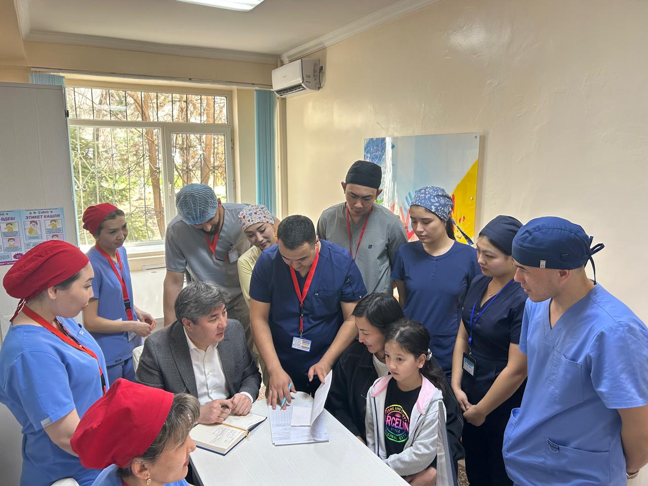 В рамках межгосударственной акции «Неделя здоровья и прав человека в СНГ» в городской поликлинике Управления общественного здравоохранения проведен прием граждан по вопросам правовой помощи в сфере медицины.