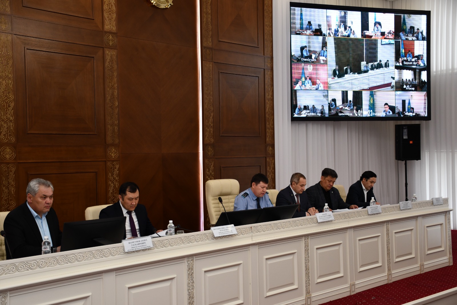 Более 225 миллионов тенге отдали акмолинцы мошенникам: в регионе усиливаются меры профилактики интернет-мошенничества