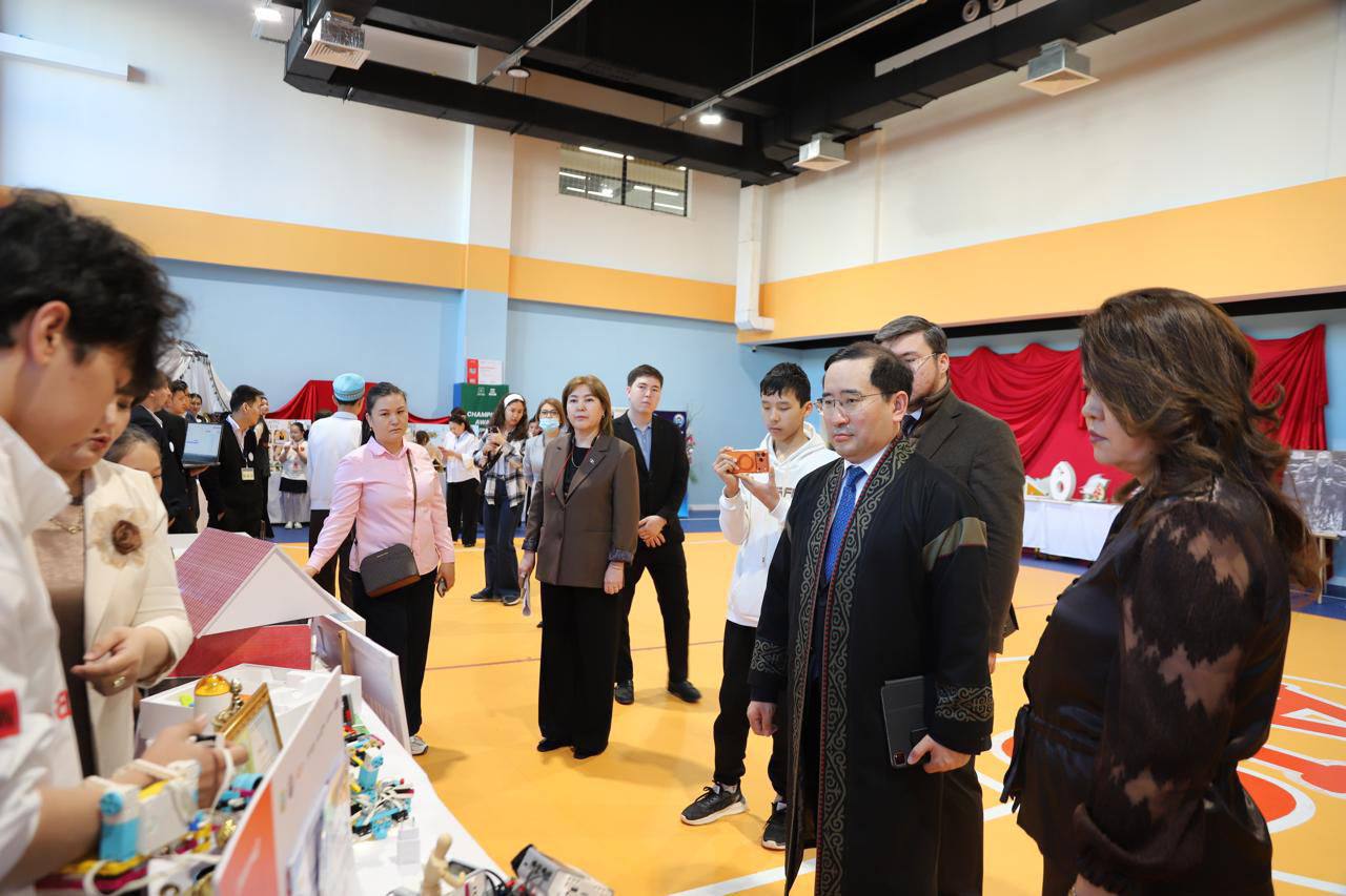 В Мангистау проходит III Республиканский форум методистов