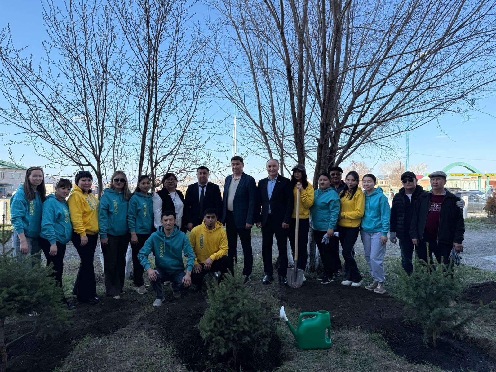 В рамках рабочей поездки руководитель управления ознакомился с ходом организации профориентационной работы в Кокпектинском районе области Абай