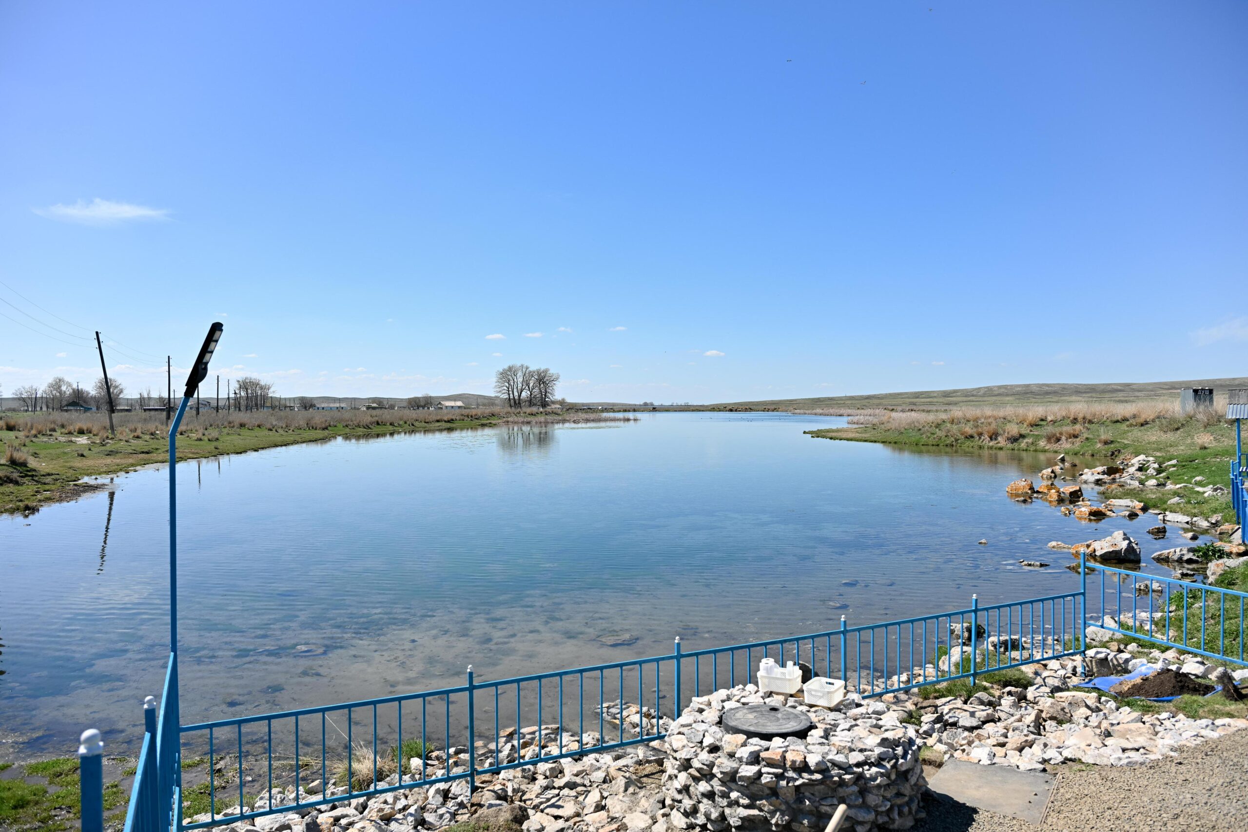 В Жарминском районе в рамках программы «Таза Қазақстан» прошла экологическая акция «Мөлдір бұлақ»