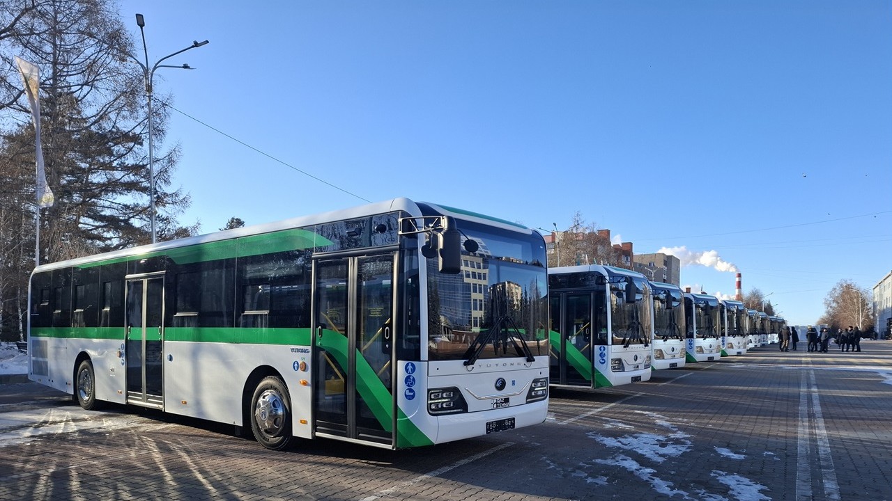 В городе продолжается обновление автобусного парка и запуск новых маршрутов