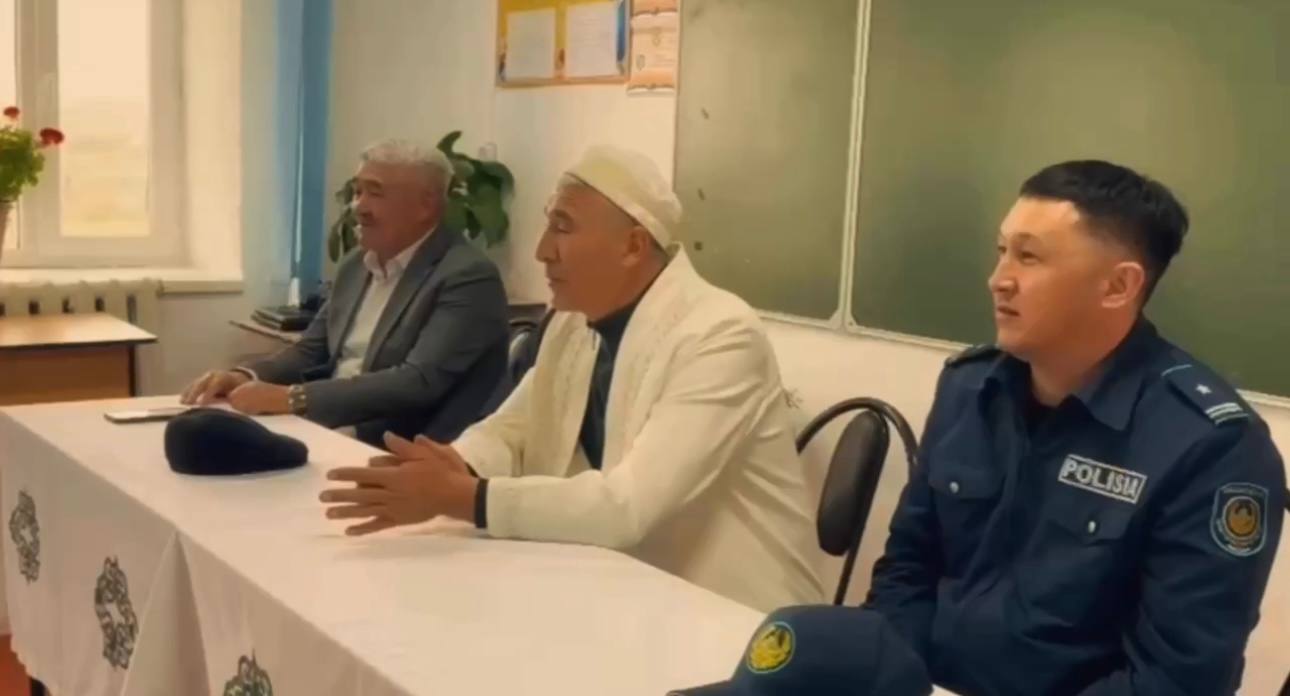 Село Кызылбулак в области Абай  с населением более 200 человек официально признано очередным «селом без алкоголя».